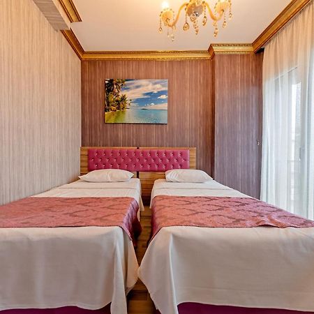Royal Babil Suites Hotel ทรับซอน ภายนอก รูปภาพ
