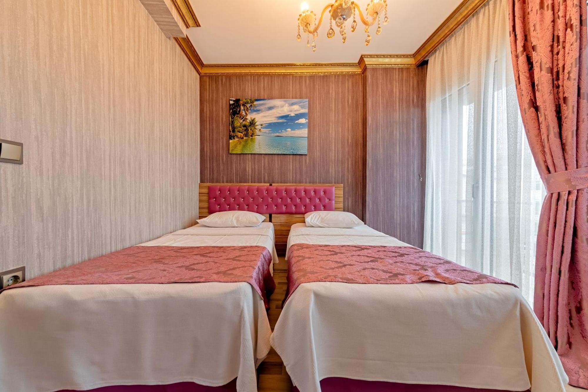 Royal Babil Suites Hotel ทรับซอน ภายนอก รูปภาพ